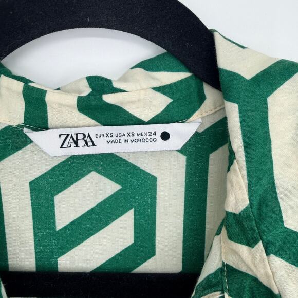 Zara Karen Tiered Midi Dress Geometric Print White Green Womens US XS - Picture 10 of 12
